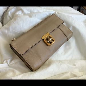 Chloe leather wallet